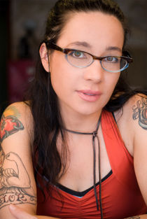 Amateur brunette coed